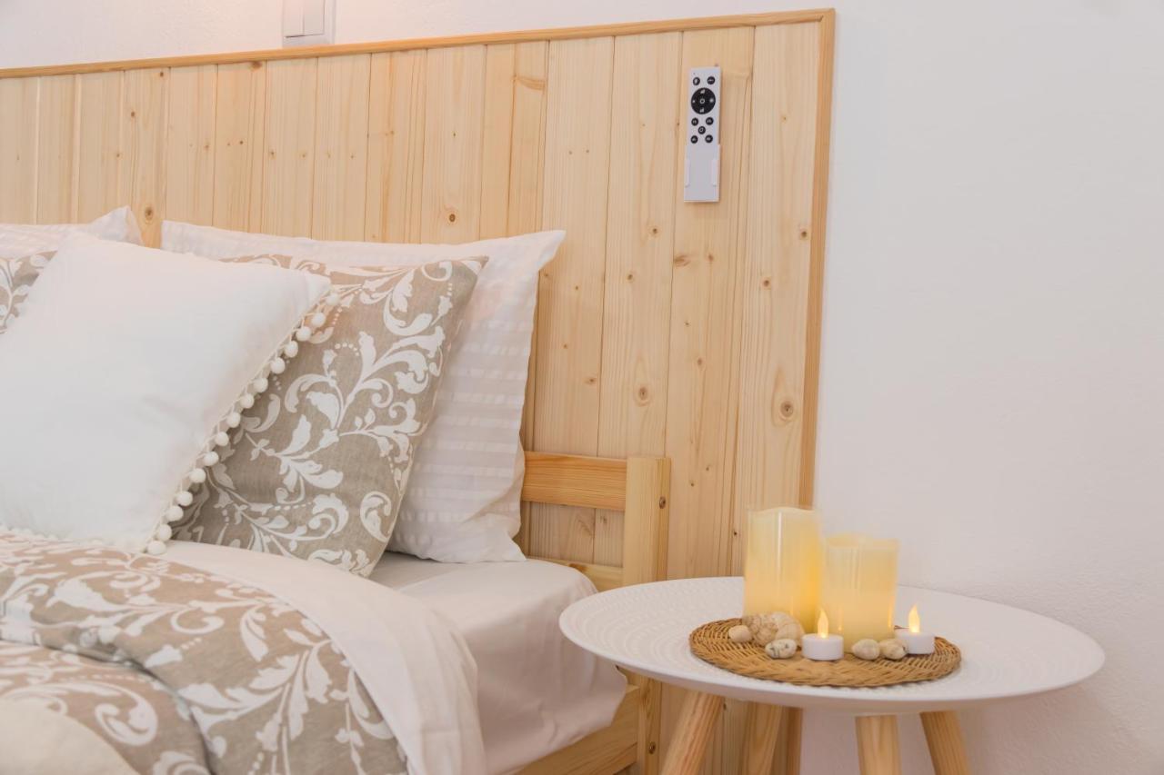 Sea & Sun Oldtown Apartment อัลบูเฟรา ภายนอก รูปภาพ