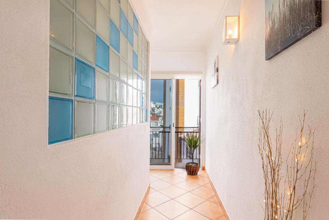 Sea & Sun Oldtown Apartment อัลบูเฟรา ภายนอก รูปภาพ